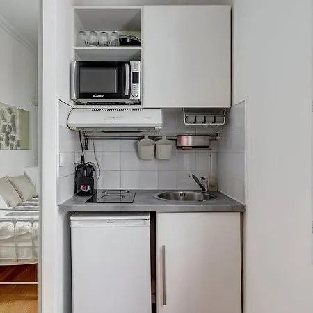 Bluestay 205 - A Apartment