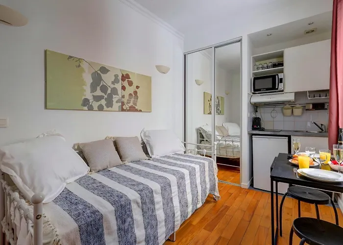 Bluestay 205 - A Apartman *